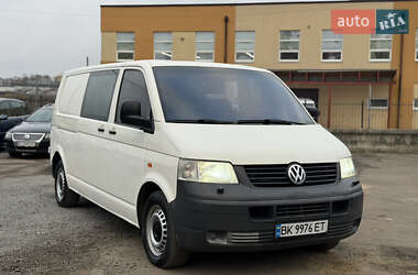 Мінівен Volkswagen Transporter 2005 в Рівному