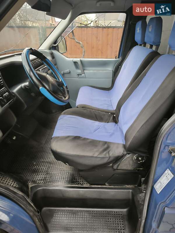 Мінівен Volkswagen Transporter 1999 в Виноградові
