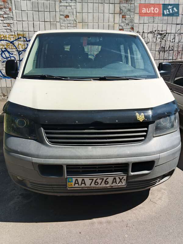 Минивэн Volkswagen Transporter 2004 в Киеве фото Минивэн Volkswagen Transporter 2004 в Киеве