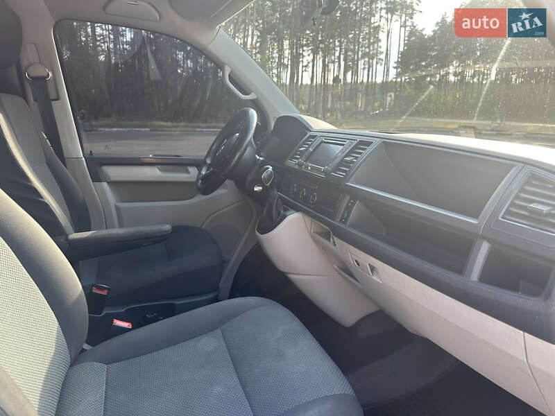 Грузовой фургон Volkswagen Transporter 2016 в Ирпене фото 23 Грузовой фургон Volkswagen Transporter 2016 в Ирпене