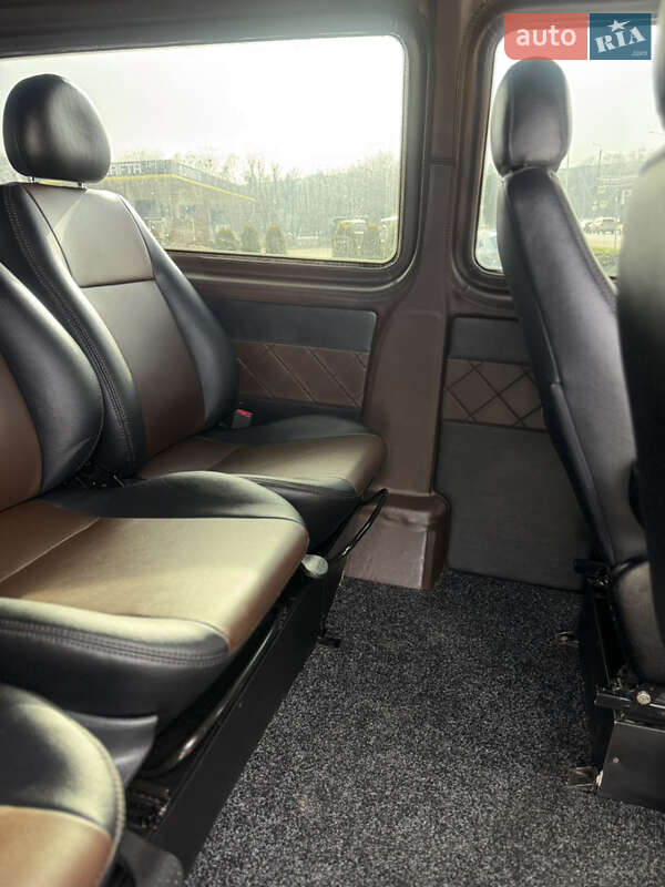 Мінівен Volkswagen Transporter 2010 в Хмельницькому