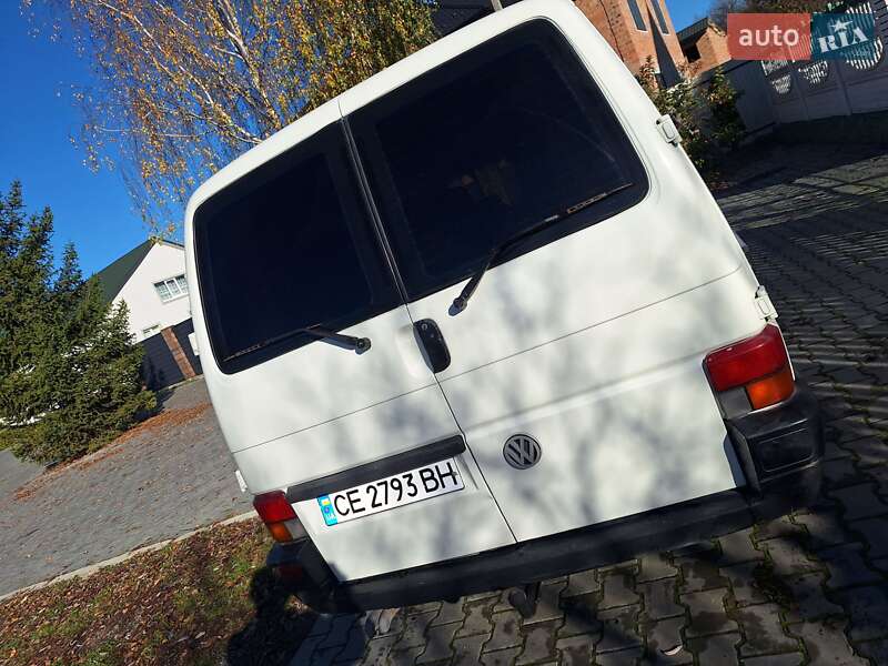 Мінівен Volkswagen Transporter 1995 в Чернівцях