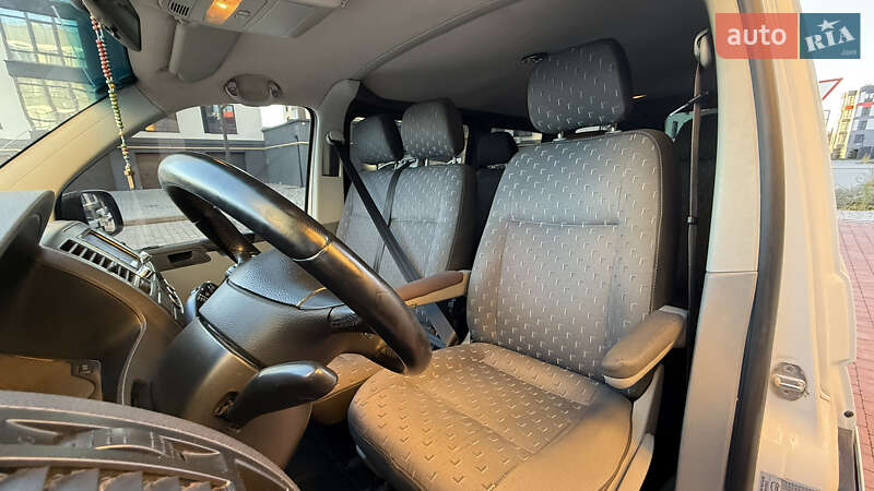 Минивэн Volkswagen Transporter 2009 в Ивано-Франковске