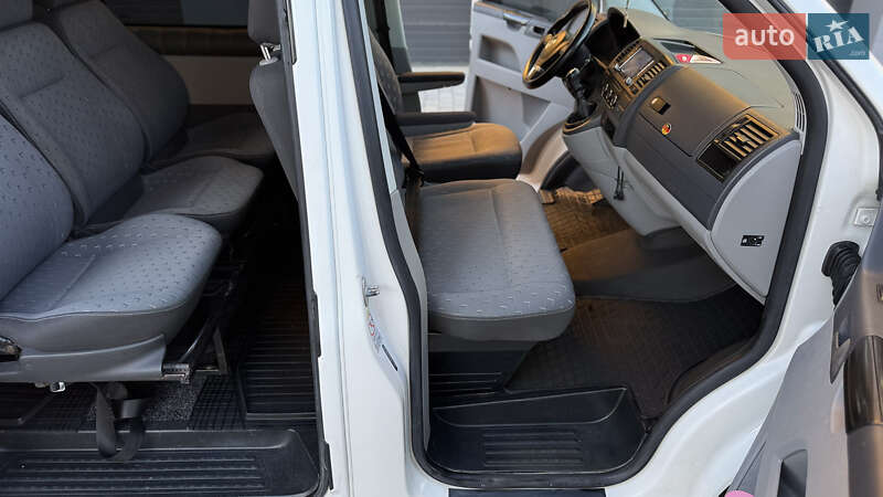 Минивэн Volkswagen Transporter 2009 в Ивано-Франковске