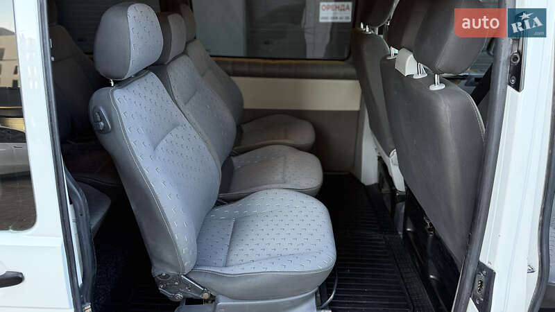 Минивэн Volkswagen Transporter 2009 в Ивано-Франковске