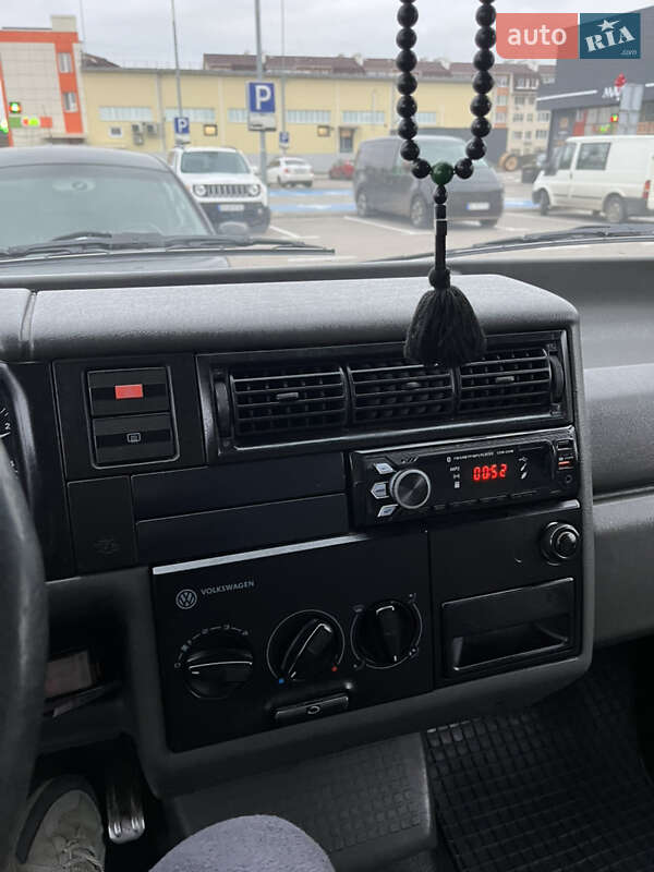 Мінівен Volkswagen Transporter 1998 в Києві