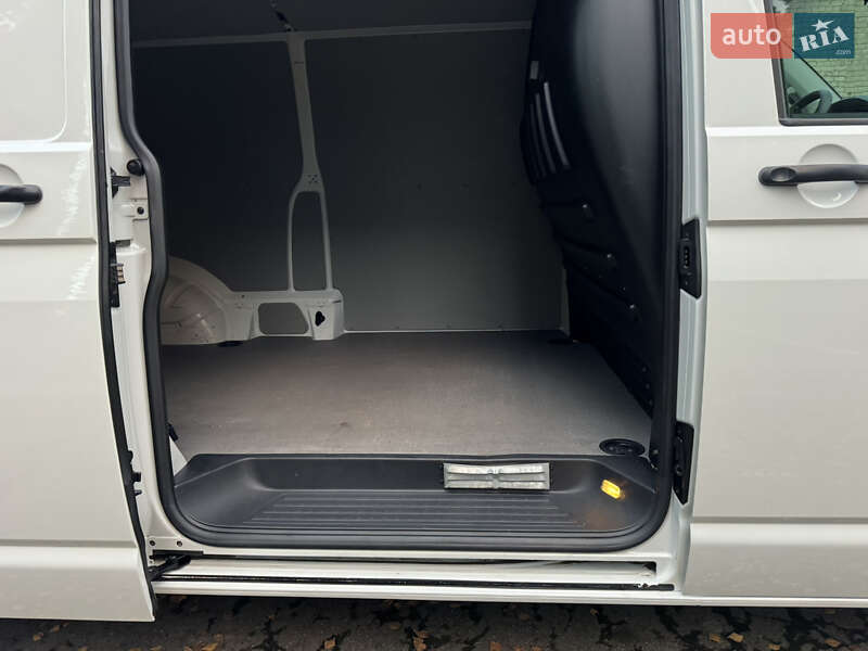 Грузовой фургон Volkswagen Transporter 2016 в Ровно фото 45 Грузовой фургон Volkswagen Transporter 2016 в Ровно