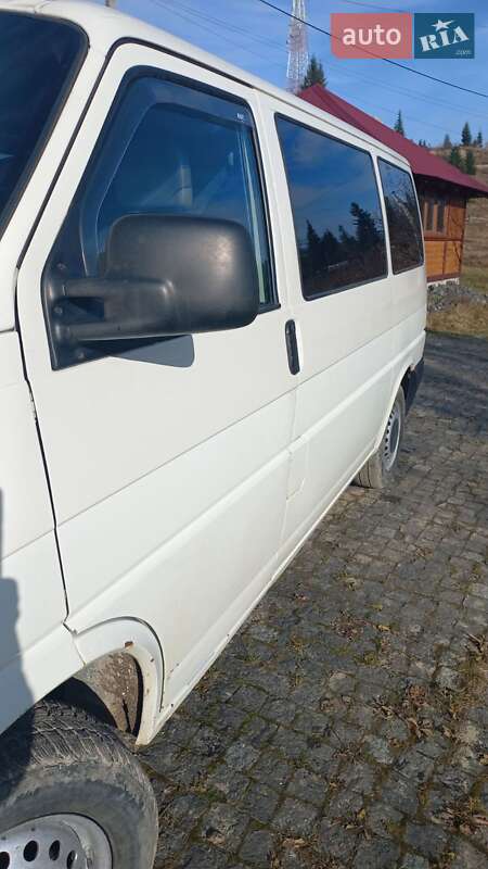 Мінівен Volkswagen Transporter 2003 в Яблуниці фото 13 Мінівен Volkswagen Transporter 2003 в Яблуниці