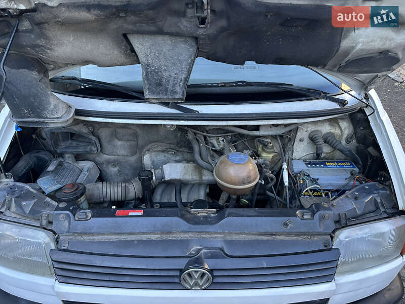 Минивэн Volkswagen Transporter 1994 в Львове