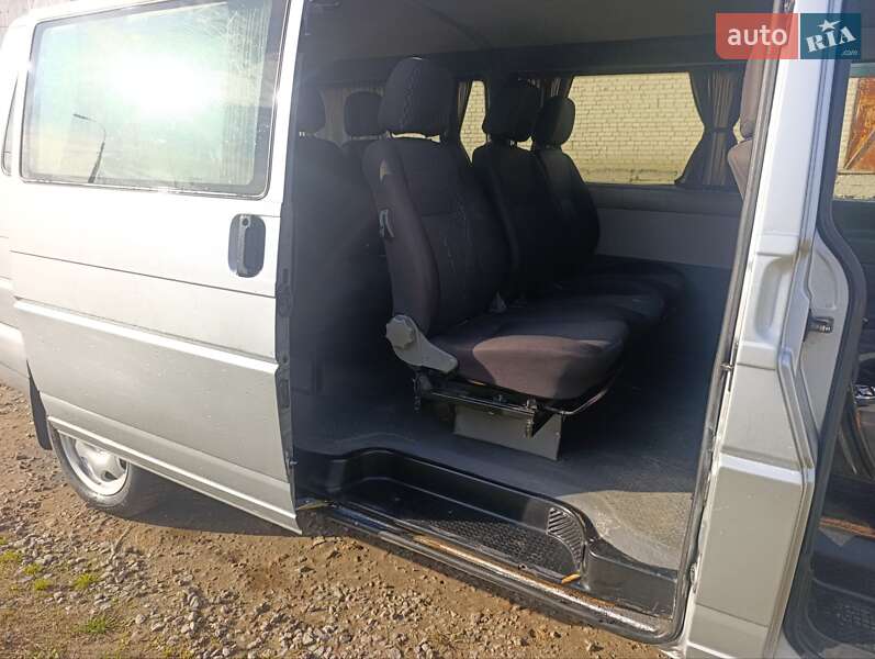 Мінівен Volkswagen Transporter 2003 в Зорі фото 10 Мінівен Volkswagen Transporter 2003 в Зорі