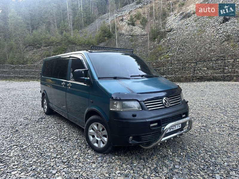 Мінівен Volkswagen Transporter 2004 в Поляниці