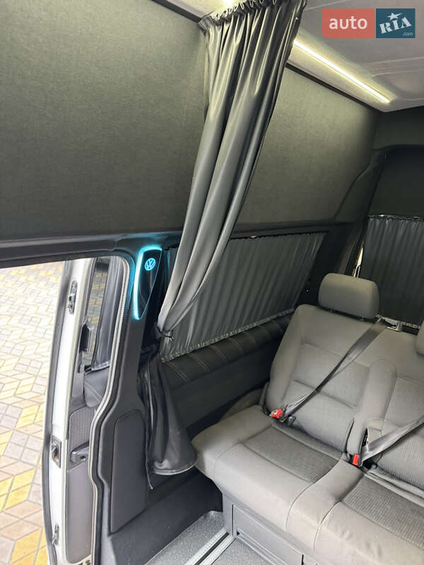 Грузопассажирский фургон Volkswagen Transporter 2018 в Гайсине