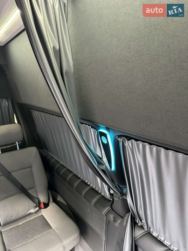 Грузопассажирский фургон Volkswagen Transporter 2018 в Гайсине