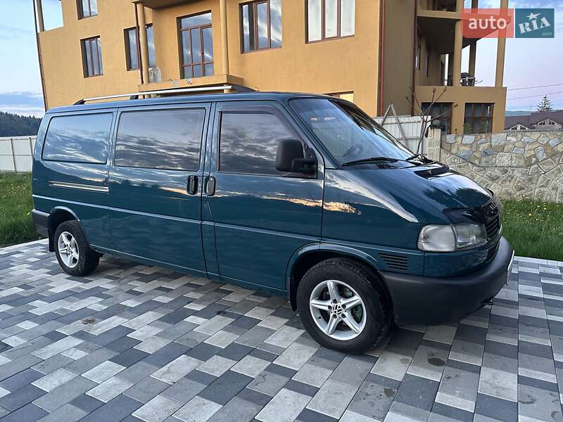 Минивэн Volkswagen Transporter 2003 в Ивано-Франковске