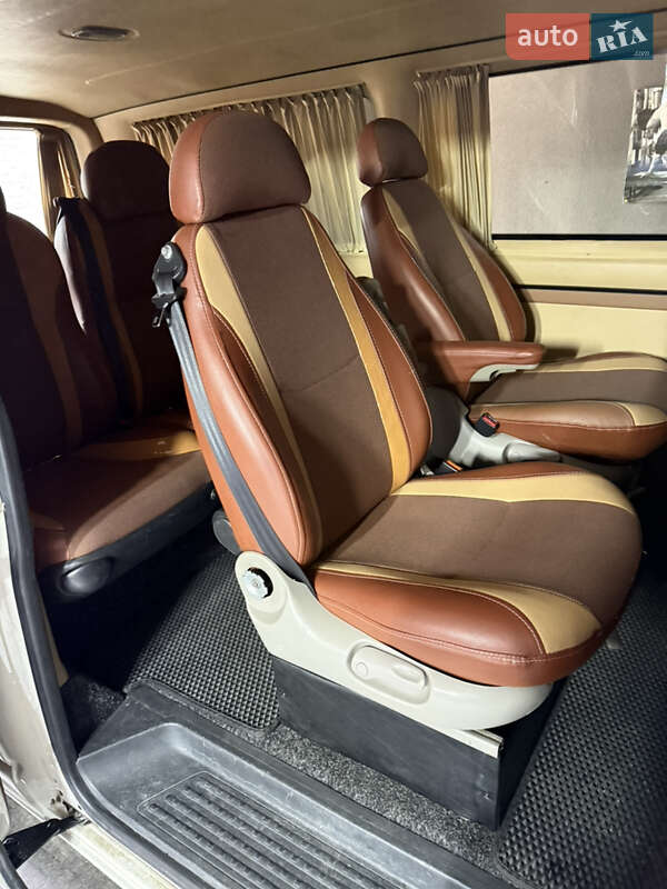 Мікроавтобус Volkswagen Transporter 2007 в Умані