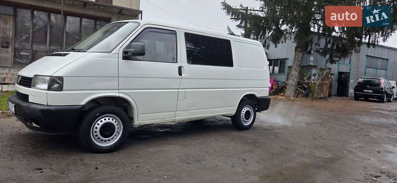 Минивэн Volkswagen Transporter 1999 в Дубно
