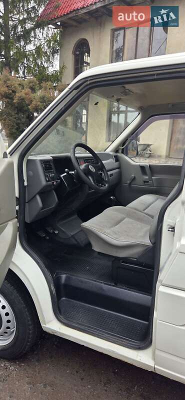 Минивэн Volkswagen Transporter 1999 в Дубно