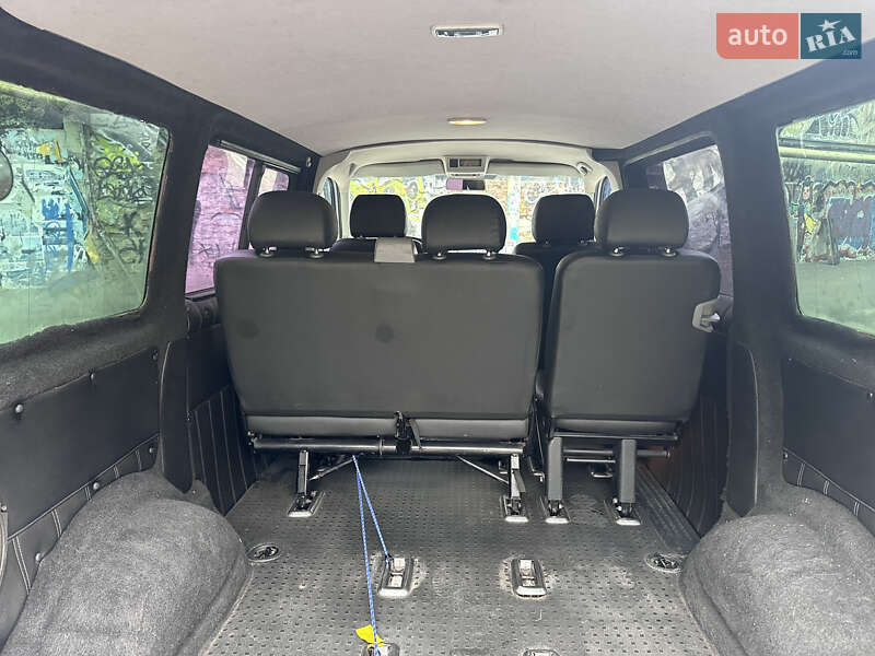 Мінівен Volkswagen Transporter 2012 в Одесі
