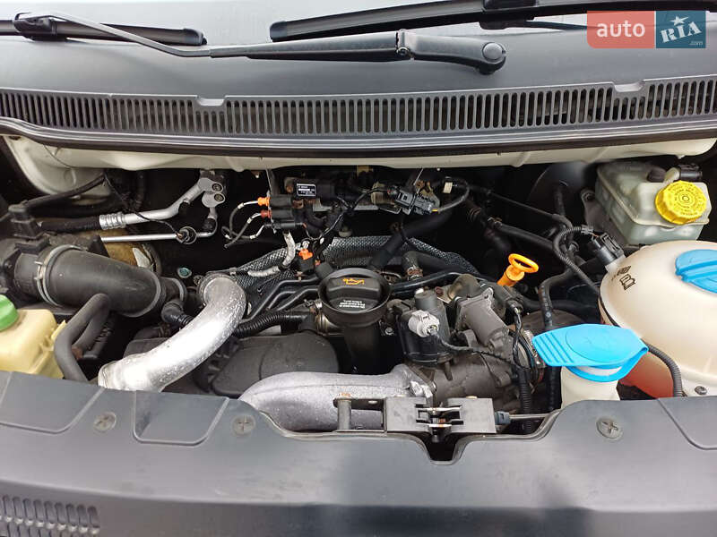 Минивэн Volkswagen Transporter 2006 в Дрогобыче фото 4 Минивэн Volkswagen Transporter 2006 в Дрогобыче