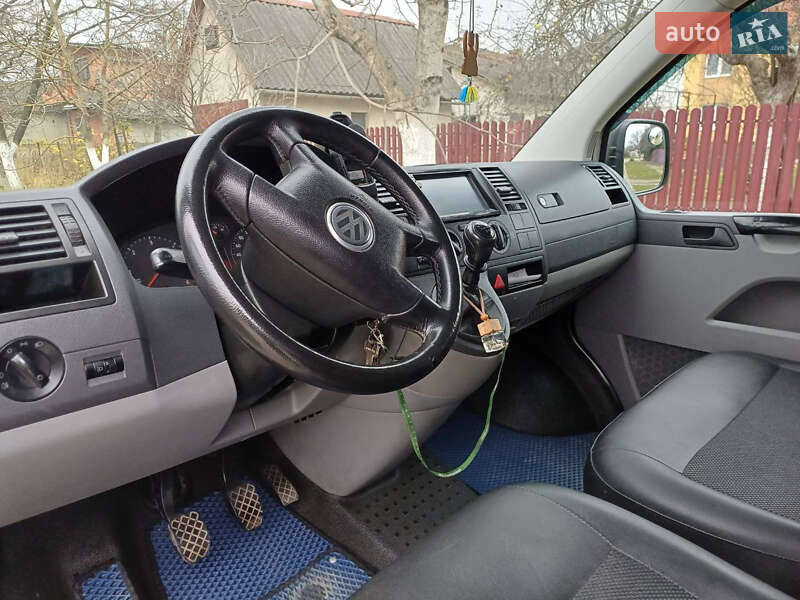 Минивэн Volkswagen Transporter 2006 в Дрогобыче фото 23 Минивэн Volkswagen Transporter 2006 в Дрогобыче