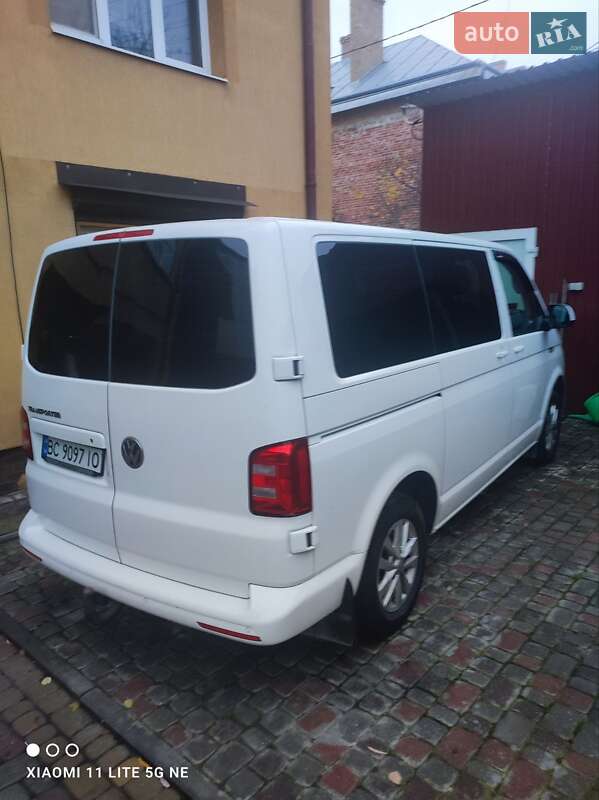 Минивэн Volkswagen Transporter 2017 в Львове