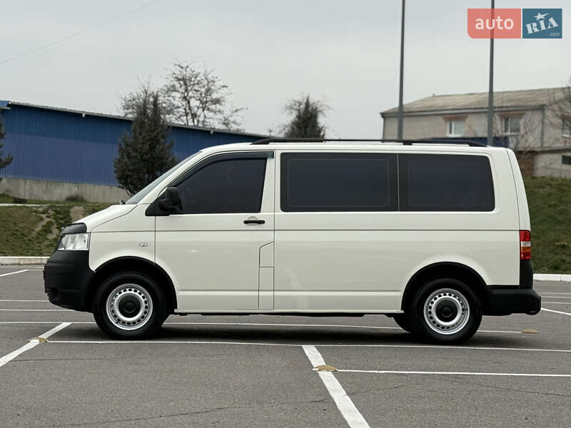 Минивэн Volkswagen Transporter 2008 в Виннице