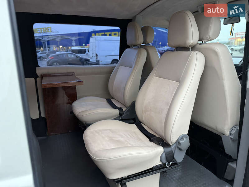 Минивэн Volkswagen Transporter 2008 в Виннице