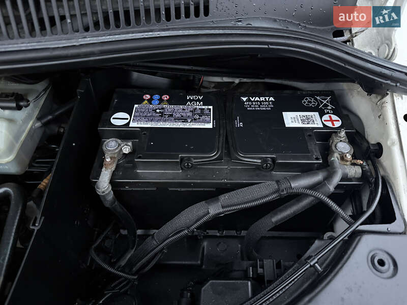 Минивэн Volkswagen Transporter 2008 в Виннице