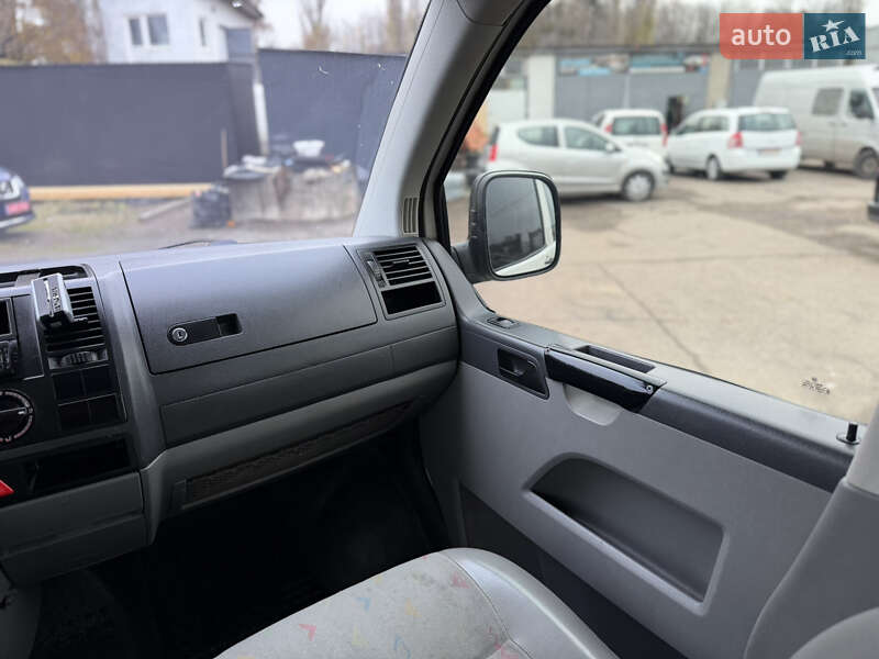 Минивэн Volkswagen Transporter 2005 в Ровно фото 45 Минивэн Volkswagen Transporter 2005 в Ровно