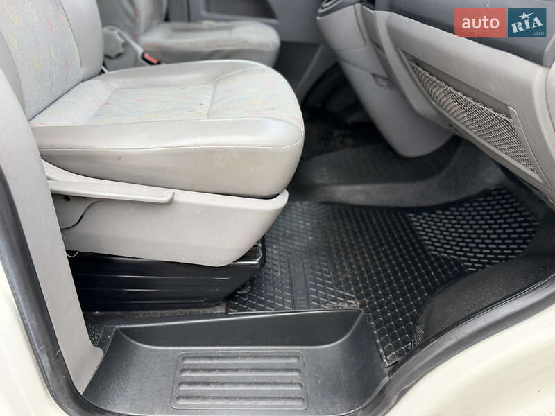 Минивэн Volkswagen Transporter 2005 в Ровно фото 51 Минивэн Volkswagen Transporter 2005 в Ровно