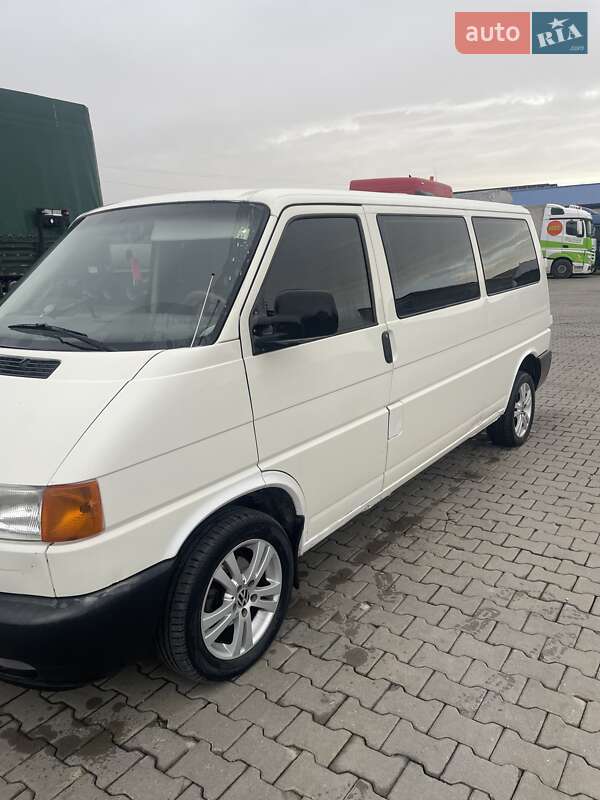 Мінівен Volkswagen Transporter 2002 в Чернівцях