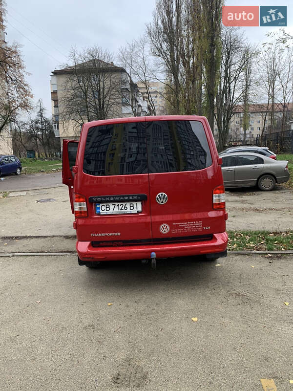 Мінівен Volkswagen Transporter 2014 в Києві