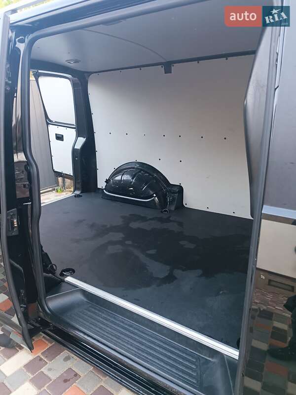 Інші вантажівки Volkswagen Transporter 2017 в Миколаєві