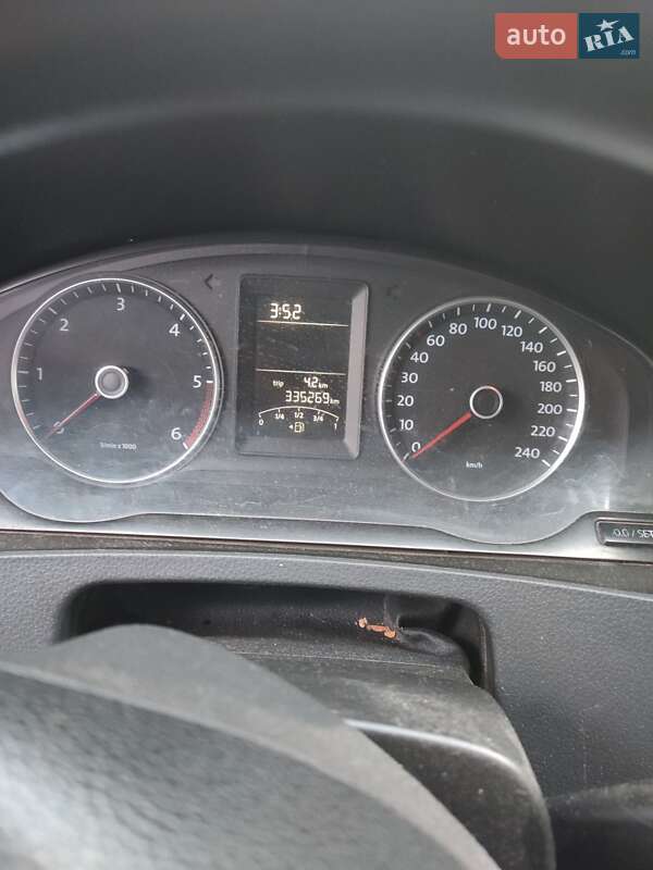 Грузовой фургон Volkswagen Transporter 2011 в Киеве фото 60 Грузовой фургон Volkswagen Transporter 2011 в Киеве