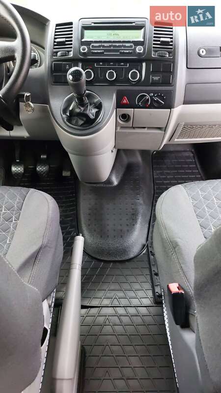 Минивэн Volkswagen Transporter 2015 в Запорожье фото 33 Минивэн Volkswagen Transporter 2015 в Запорожье