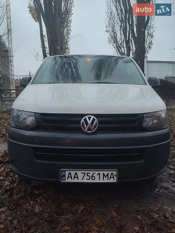 Грузовой фургон Volkswagen Transporter 2011 в Киеве фото 33 Грузовой фургон Volkswagen Transporter 2011 в Киеве