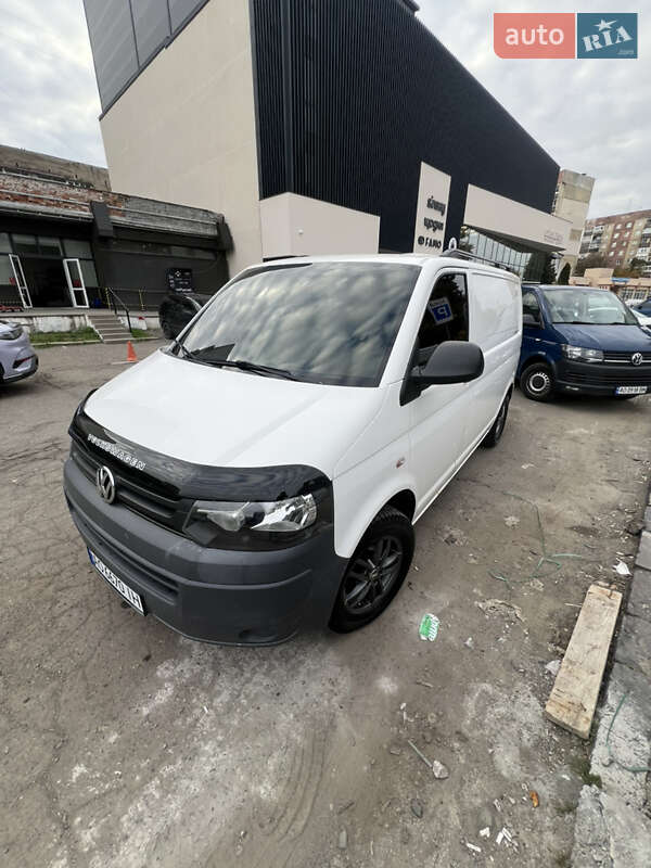 Мікроавтобус вантажний (до 3,5т) Volkswagen Transporter 2013 в Ужгороді фото 6 Мікроавтобус вантажний (до 3,5т) Volkswagen Transporter 2013 в Ужгороді