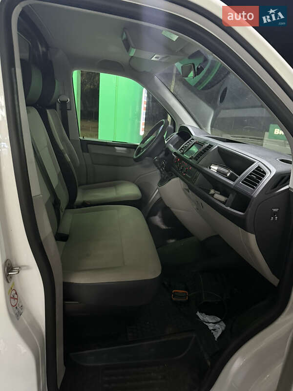 Вантажний фургон Volkswagen Transporter 2019 в Києві