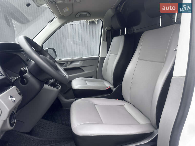 Грузовой фургон Volkswagen Transporter 2023 в Киеве