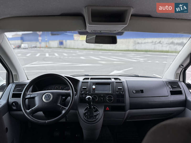 Минивэн Volkswagen Transporter 2004 в Виннице