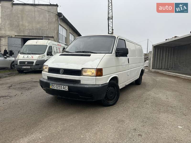 Вантажний фургон Volkswagen Transporter 2000 в Тернополі