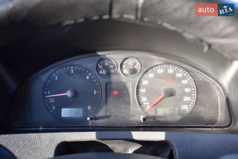 Мінівен Volkswagen Transporter 2006 в Дрогобичі