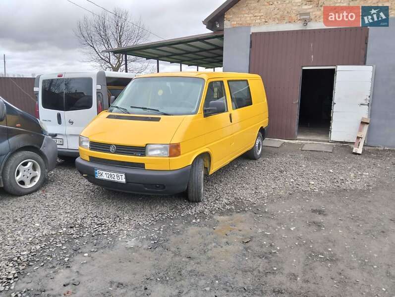 Минивэн Volkswagen Transporter 1999 в Луцке
