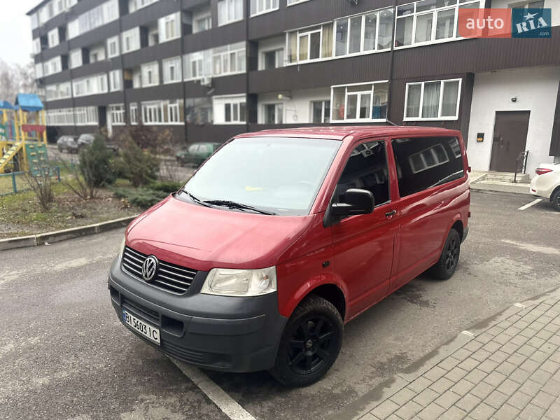 Вантажний фургон Volkswagen Transporter 2006 в Харкові