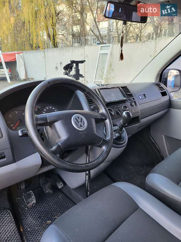Минивэн Volkswagen Transporter 2006 в Житомире