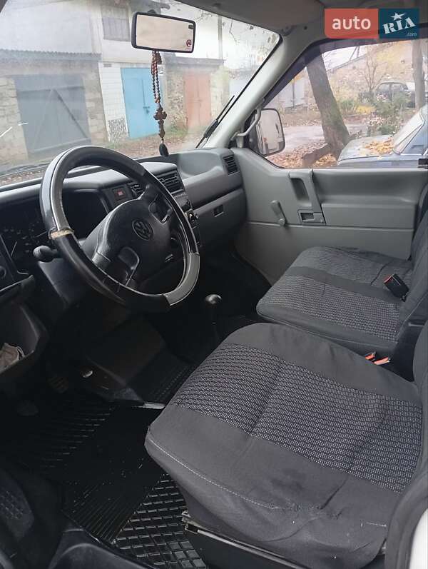 Минивэн Volkswagen Transporter 1998 в Томашполе