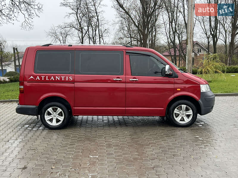 Минивэн Volkswagen Transporter 2003 в Кицмани