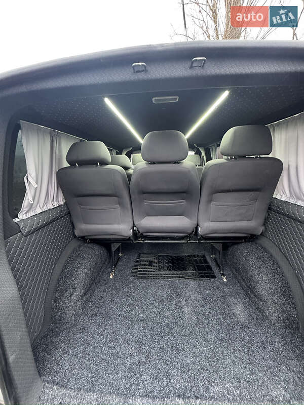 Минивэн Volkswagen Transporter 2006 в Вишневце