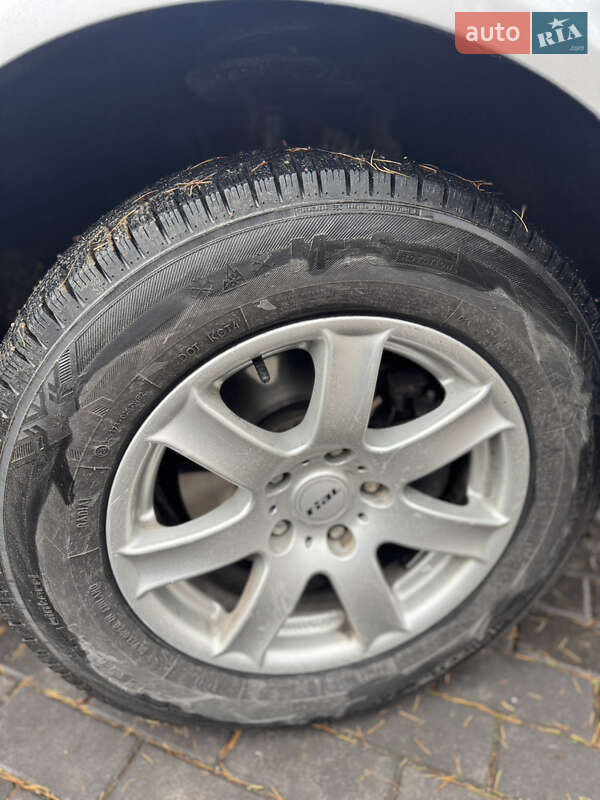 Минивэн Volkswagen Transporter 2006 в Вишневце