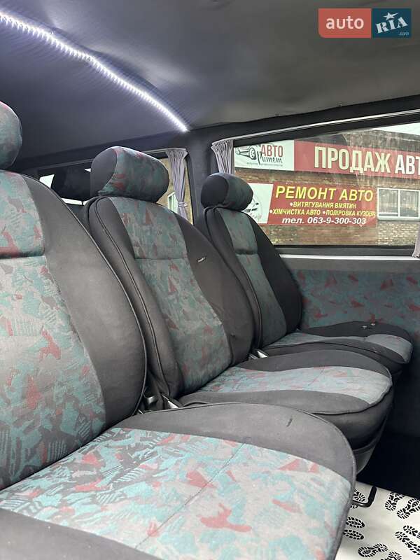 Минивэн Volkswagen Transporter 2005 в Смеле